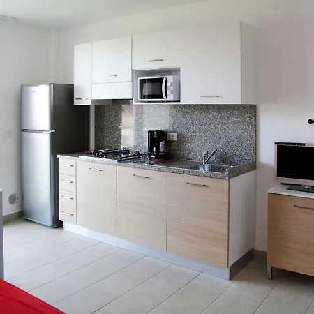 Fiore-11 By Interhome